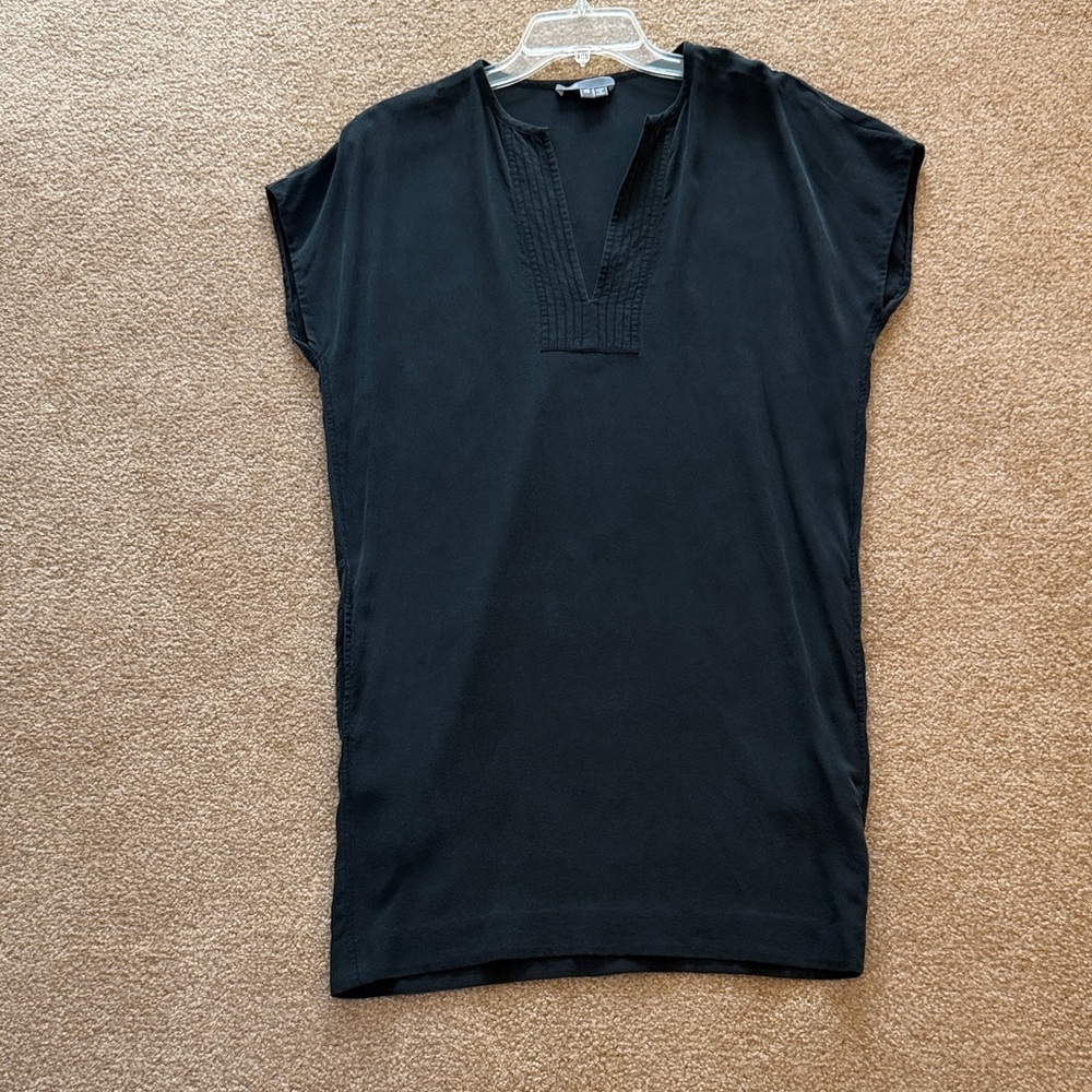 Vince Black Short-Sleeve V-Neck Silk Tunic XS